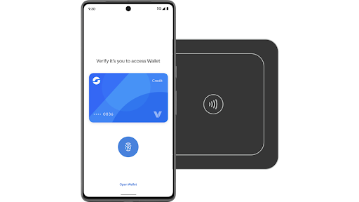 Iemand verifieert een contactloze Google Wallet-betaling met een duimafdruk op een Android-telefoon.