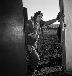 Tuskegee Airmen Edward M. Thomas, by Toni Frissell (edited by Durova)