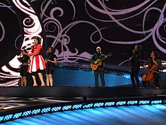 Ishtar performing "O Julissi" in Belgrade (2008)