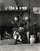 Frances Benjamin Johnston, Self-Portrait (as "New Woman"), 1896