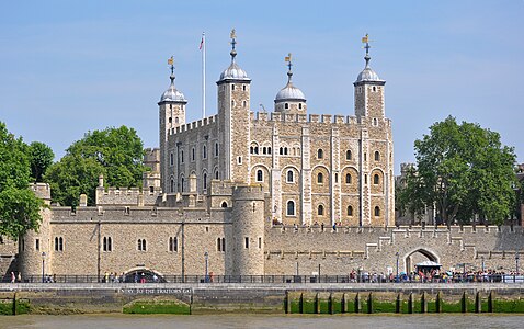 Tower of London, by Bob Collow�n