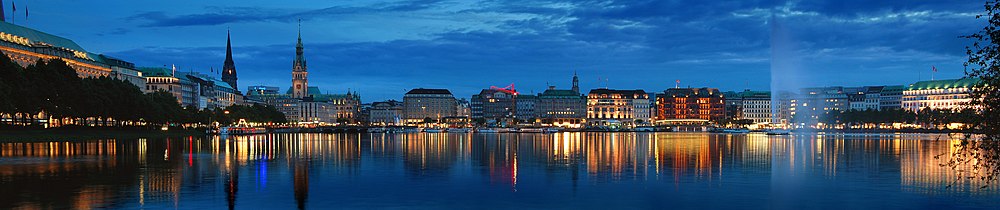 Panorama �ver Hamburg och sj�n Binnenalster