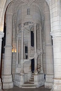 Spiral stairway from the Hall of the Men-at-Arms to the Great Hall above