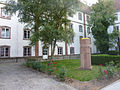 Stauferstele im Innenhof