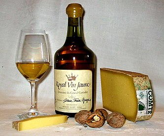 Photograph of vin juane with Franche-Comt� cheese