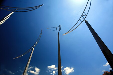 Reasons for voyaging, a sculpture on the gallery's forecourt