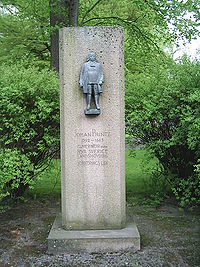 Axel Wallenbergs staty av Johan Printz i Rådhusparken, 1965.