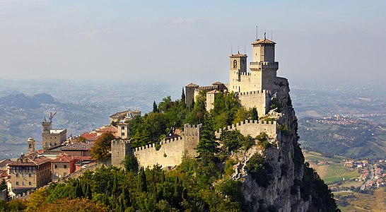 Fortress of Guaita, by Max Ryazanov (edited by Iifar)