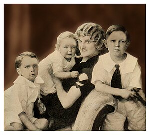 Bernard, Ellen, Ella, and Waldemar 1924