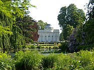 The garden of the Ch�teau de Bagatelle.