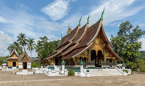 Wat Xieng Thong, by Basile Morin