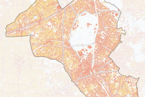 Imagen de un mapa con un espacio en blanco en el medio con c�digos de color redisenciales, no residenciales y desconocidos mencionados en la parte superior derecha