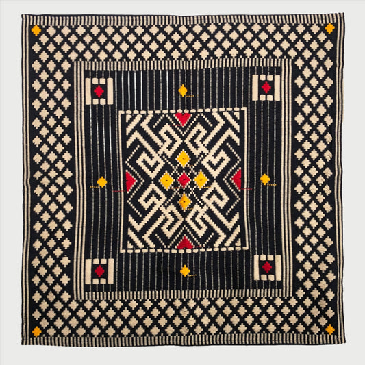 Dumbara Cushion Cover. 18" x 18" / 45cm x 45cm