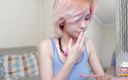 karina_lin: Young Asian Girl Sucking Her Fingers