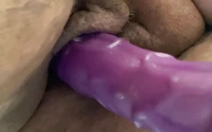 Real HomeMade BBW BBC Porn: Bbwbootyful menggoyang pantat gemukku menyetubuhi diriku sendiri dengan dildo