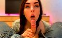 Mirallise: Hei�e studentin mit sexy gesicht gibt blowjob