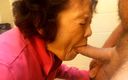 Cock Sucking Granny: 日本のおばあちゃんは白いコックに夢中です