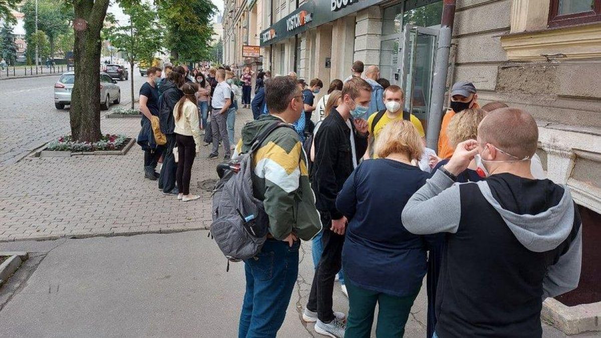 Pictures Vaccination centers in Kyiv, Kharkiv, Lviv 12 June 2021