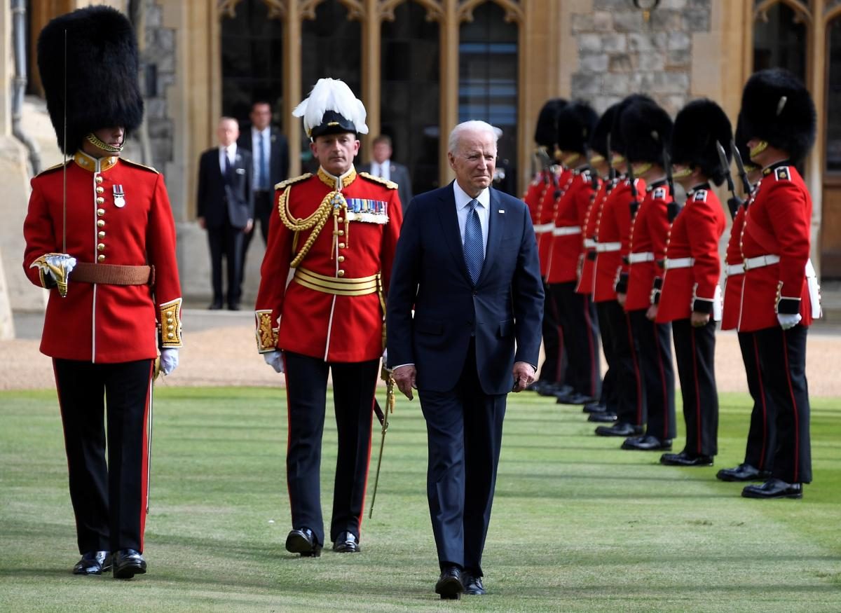 Pictures Queen Elizabeth II meets President Biden, the First Lady 13 June 2021