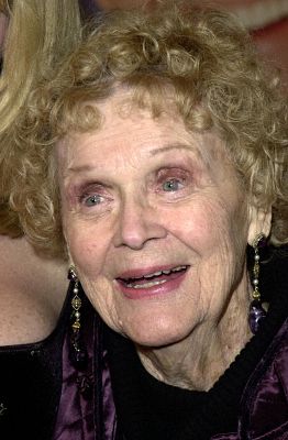 Gloria Stuart at an event for What Women Want (2000)