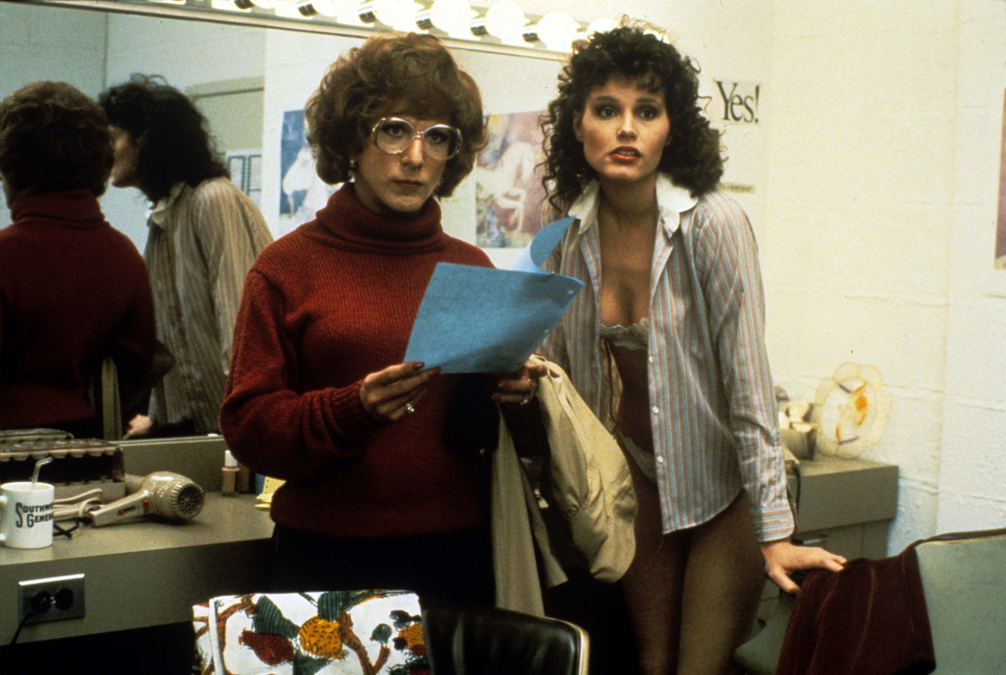 Geena Davis and Dustin Hoffman in Tootsie (1982)