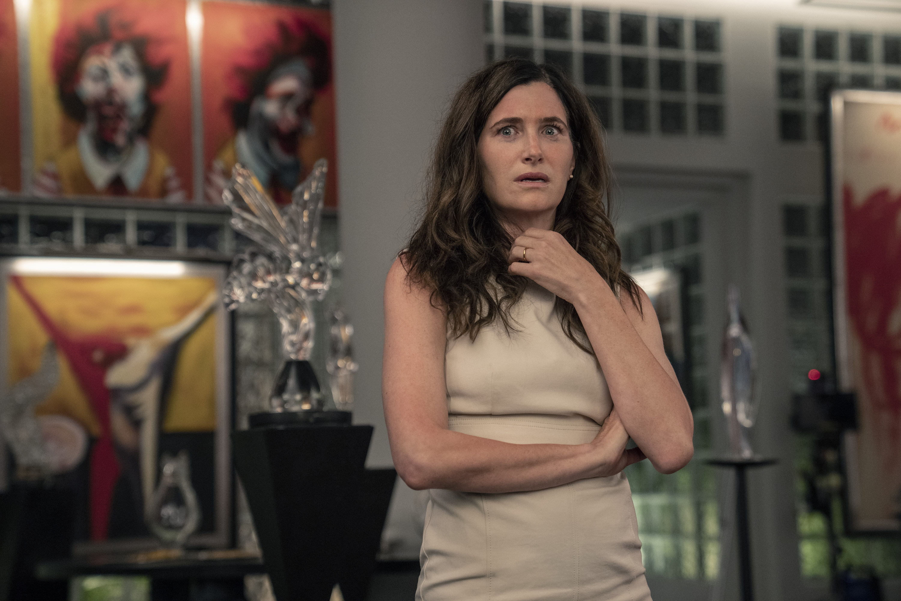 Kathryn Hahn in Glass Onion (2022)