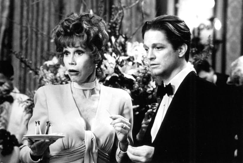 Eric Stoltz and Mary Tyler Moore in Keys to Tulsa (1997)