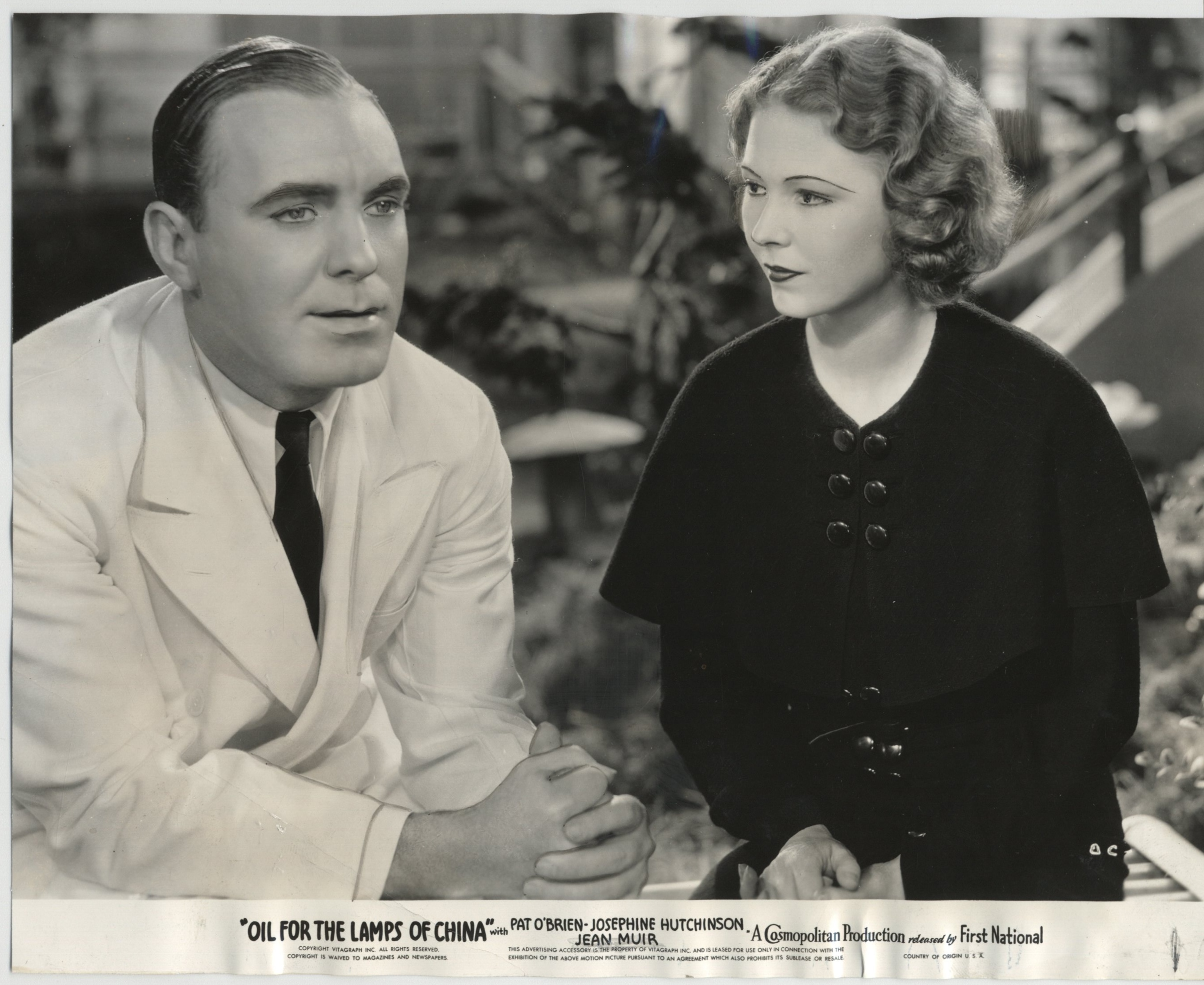 Pat O'Brien and Josephine Hutchinson in Oil for the Lamps of China (1935)