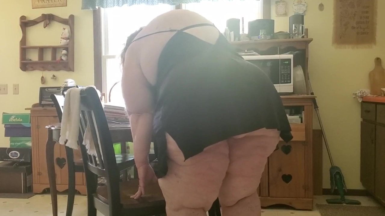 Bbw bendover for bbc creampie