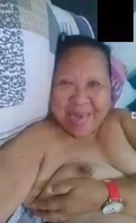 very horny Filipina granny gf pt1.