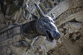 Gargouille sur la façade.