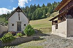 Zinnen mit Kapelle