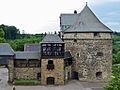 Im Batterieturm von Schloss Burg befindet sich die Gedenkstätte des Deutschen Ostens.[44]