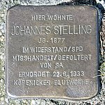 Stolperstein vor seinem ehemaligen Wohnhaus, Stellingdamm 36, Berlin-Köpenick