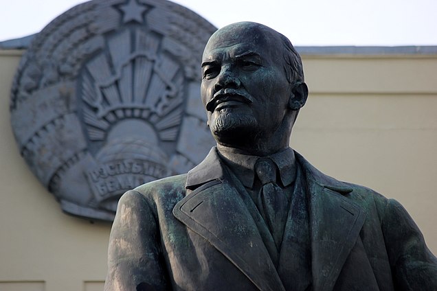 Lenin anıtı