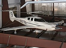 Rutan Catbird (rotated).jpg