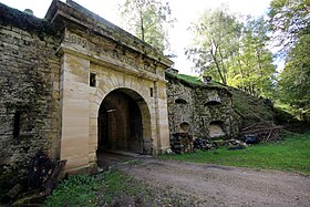 L'entrée du fort du Roulon.