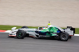 Rubens Barrichello aan het stuur tijdens een test, Circuit de Catalunya, 2008)