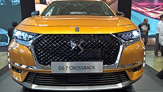 Calandre du DS 7 Crossback.