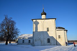 L'�glise Saints-Boris-et-Gleb de Kidekcha, deuxi�me plus vieux �difice de Russie (Monuments de Vladimir et de Souzdal).