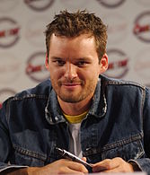 Julian Baker, jou� par Austin Nichols