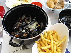 Moules-frites.