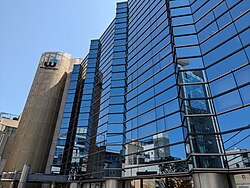 本社（東京都渋谷区神宮前3丁目）