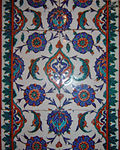 Iznik-Fliesen im Inneren der Selimiye-Moschee in Edirne.