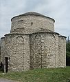 Église de la Sainte-Trinité, de style pré-roman.