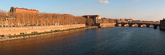 Banchine della Garonna e del Ponte Nuovo.