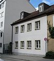 Zweigeschossiges Satteldachhaus