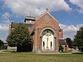 Le calvaire à l'arrière de l'église.