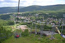 Pohled na střed Harrachova z Čertovy hory