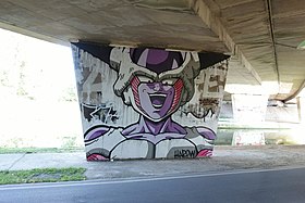 Graffiti de Freezer dans sa première forme près du canal de l'Ourcq, en France.